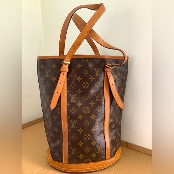 Louis Vuitton Handbags - Louis Vuitton Brown Monogram Shoulder Bag